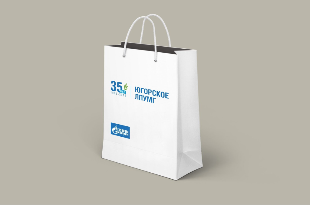 пакет бумажный с петлевой ручкой